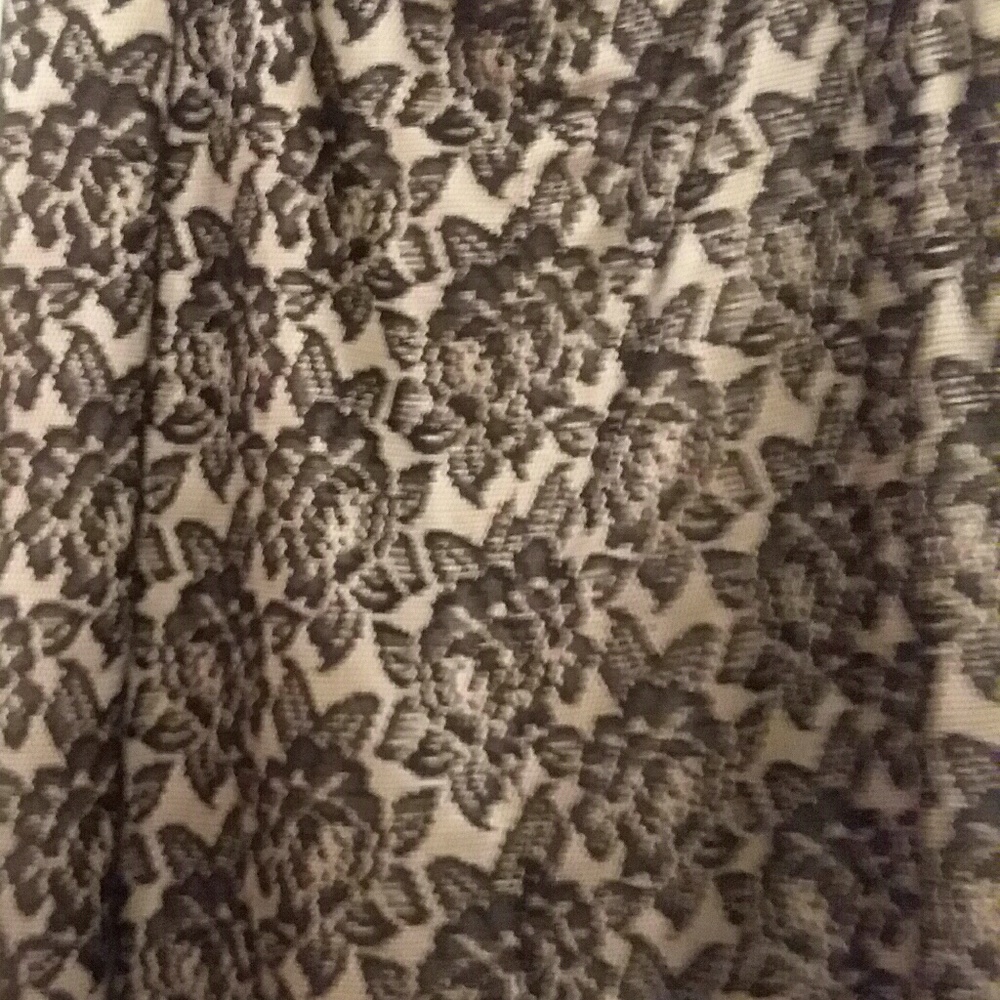 Ladies Skirt